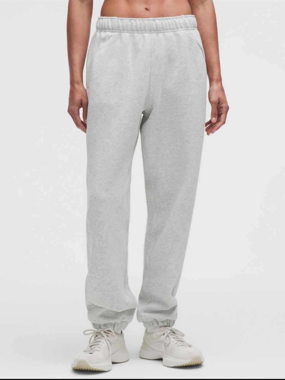 Scuba Mid-Rise Oversized Joggers Regular